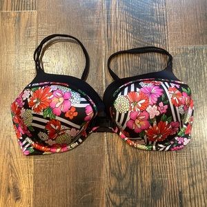 Victoria’s Secret bra!!
